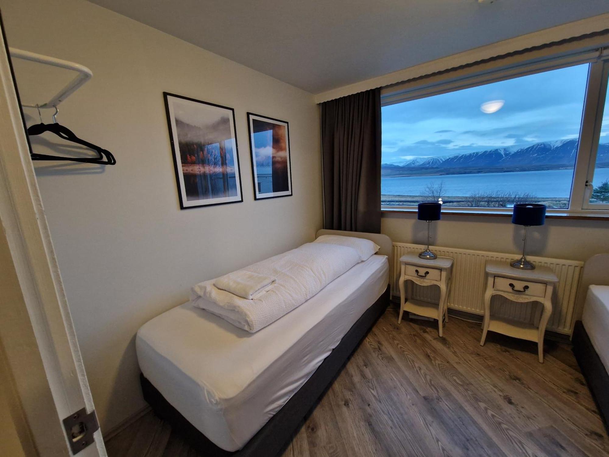 North Inn - Guesthouse And Cabin アークレイリ 部屋 写真